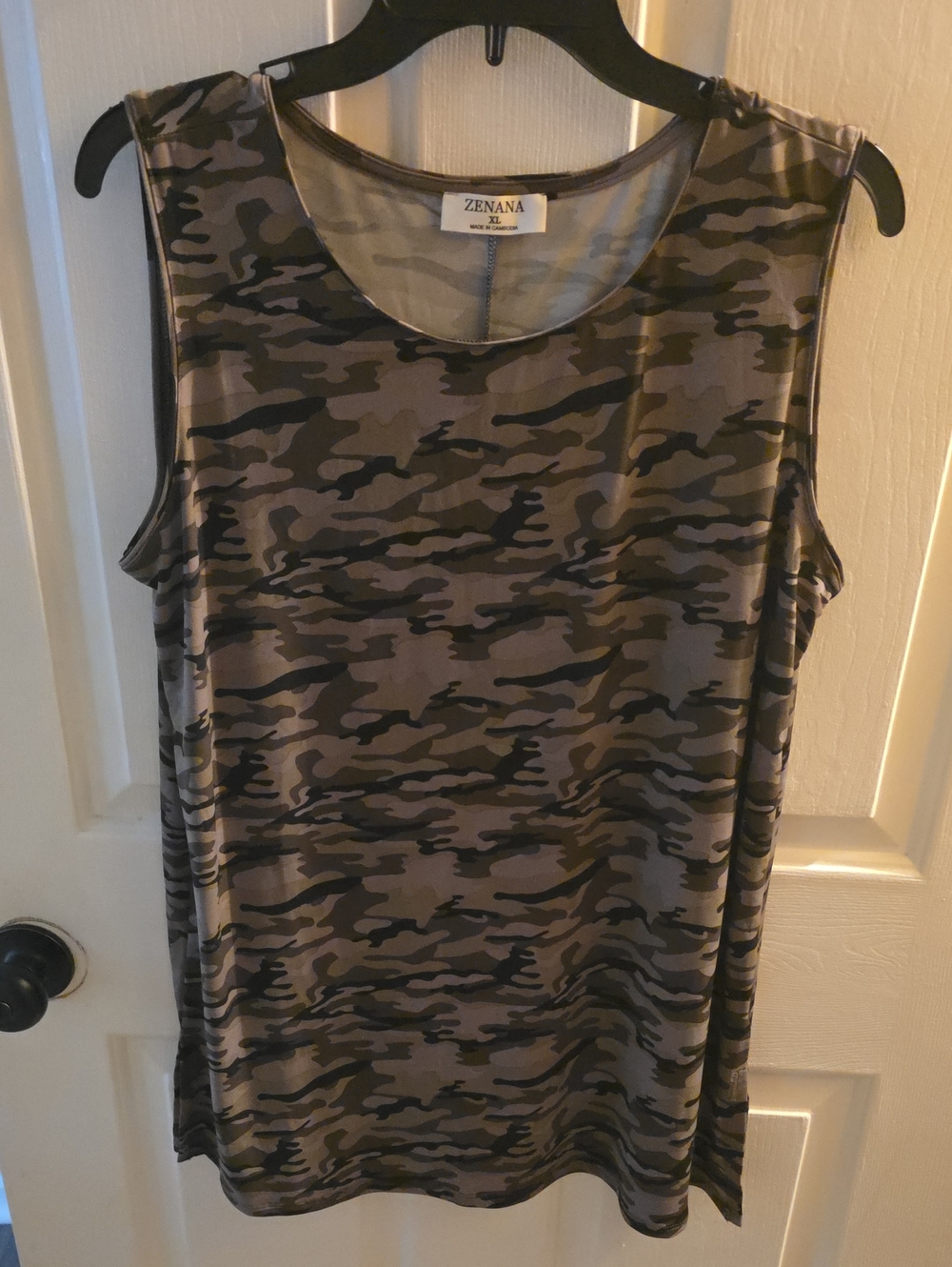 Zenana Outfitters Olive & Black Camo Sleeveless Tank Top